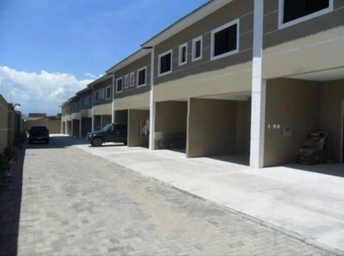 Casa com 2 dormitórios à venda, 90 m² por R$ 330.000 - Jardim Califórnia - Jacareí/SP