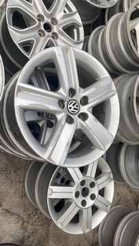 Roda VW Fox aro 15 original unidade valor mínimo , consulte o jogo 