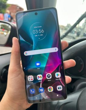 Moto G200 5G