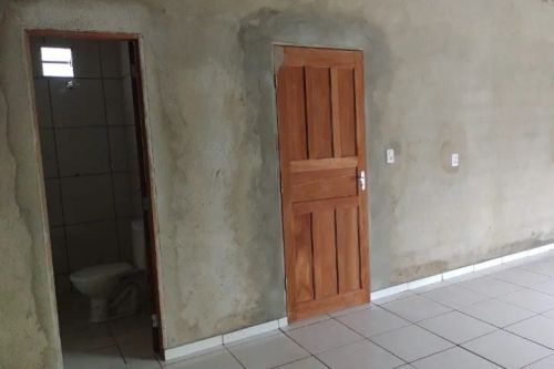 Aluga-se ponto comercial 