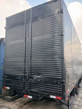 Venda e troca de implemento para caminhões 