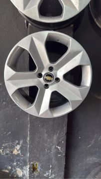 Rodas aro 17 Furação 4/100