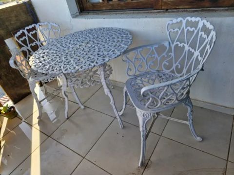 mesa de ferro fundido