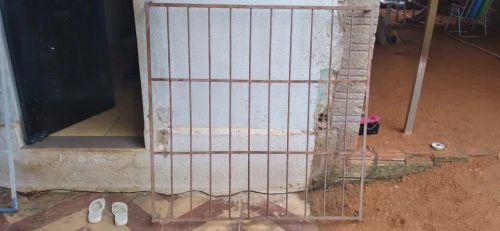 Grade de ferro para janela