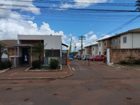 Apartamento 2 Quartos - Condomínio Varandas Paraiso II - Ipiranga - Valparaiso de Goiás