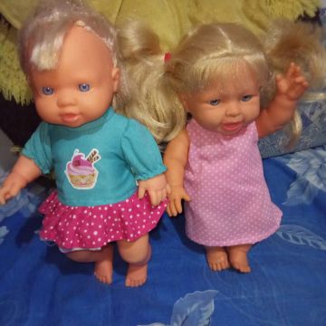 Duas bonecas bebê para brincar!