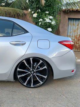 Rodas Aro 20 Corolla XRS 5x100