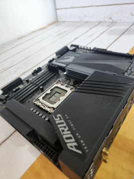 Placa Mãe Gigabyte Z790 Aorus Elite AX