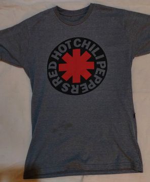 Camiseta Red Hot Chili Peppers - Tamanho M