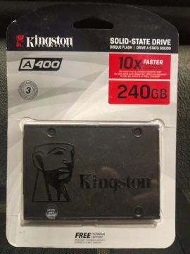 SSD 240GB Kingston NOVO e USADO