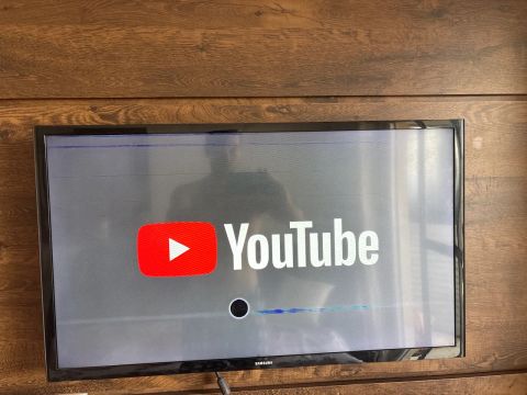 TV Samsung smart com defeito na tela