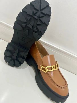 Sapato Shutz Novo 35