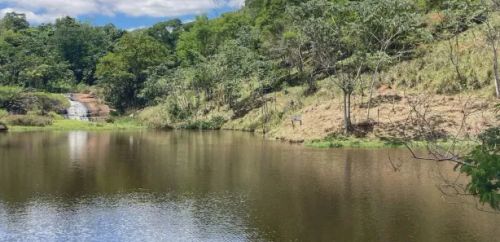 Terrenos de 600m² em Igaratá  Condomínio Fechado com Cachoeira e Infraestrutura em Andamen
