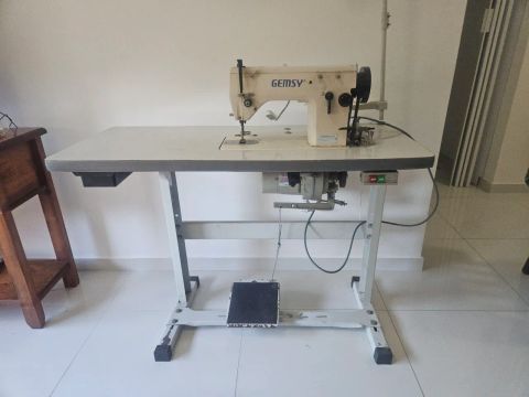 Maquina de Costura Industrial Gemsy GEM20U123T
