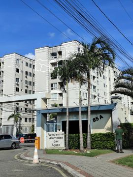 Alameda das Águas - Px ao DIA - Andar Alto - Sombra