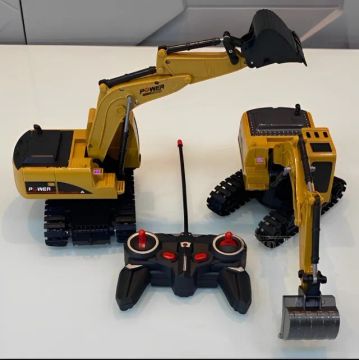 ESCAVADEIRA DE CONTROLE REMOTO 1:24 - EXCLUSIVA !