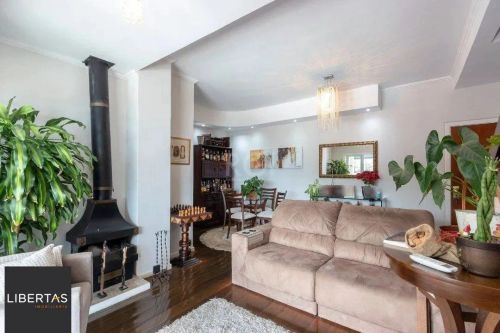 Cobertura para Venda - 255m², 3 dormitórios, sendo 1 suites, 2 vagas - Praia de