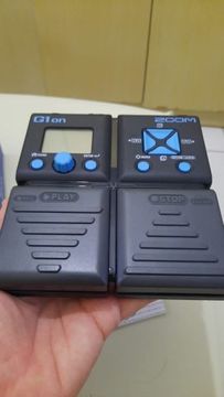 Multi efeitos Zoom G1 on ( só venda )