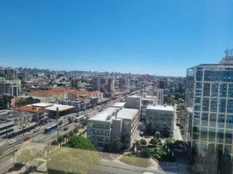 Sala comercial no Gran Park Lindóia, de 24m2, prédio de alto padrão com serviço de concier