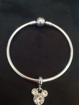 Bracelete em prata 925 com berloque em prata e zircônia - Inspiração Pandora