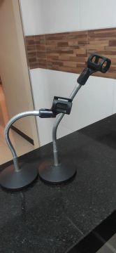 Suporte para microfone de mesa dobrável