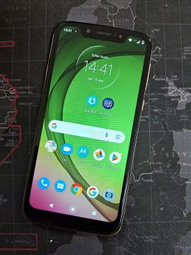 Motorola Moto G7 Play - Desbloqueado - Tela 5.7'' - 32GB