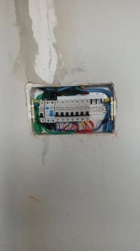 Eletricista   *  24 horas 
