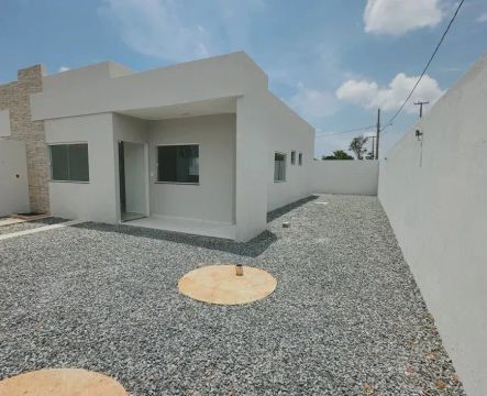 Casa à Venda no Bairro Santa Maria .. ). :