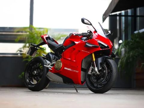 Ducati Panigale V4S 2021
