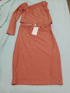 Conjunto de saia e cropped