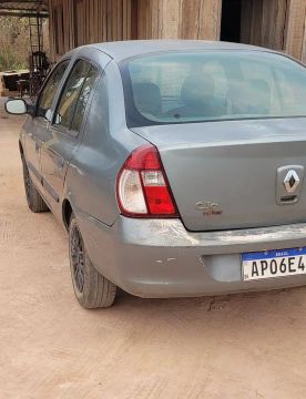 RENAULT SEDAN CLIO 1.6 16V