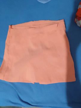 Short Saia Rosa em tecido leve