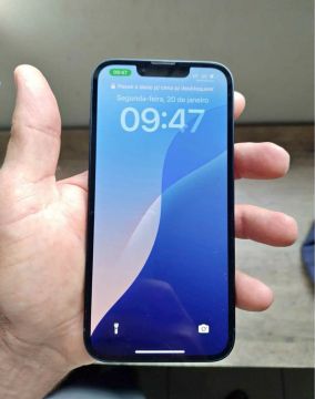 iPhone 13 de 256gb impecável todo original. 