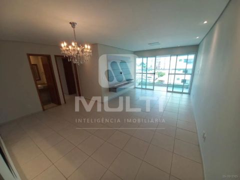 Apartamento - MARTINS