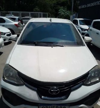 Etios aluguel uber