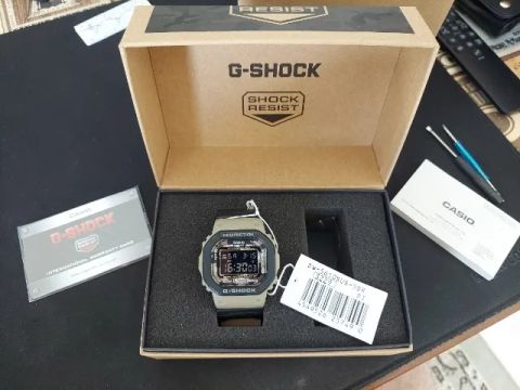 Relógio Casio G-Shock DW-5610SUS-5DR
