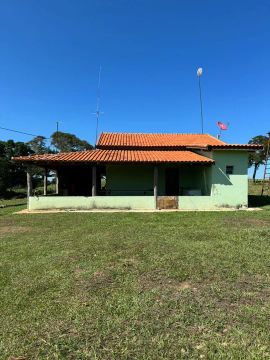 Fazenda pronta, pecuária ou outros