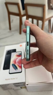 Xiaomi Redmi Note 12