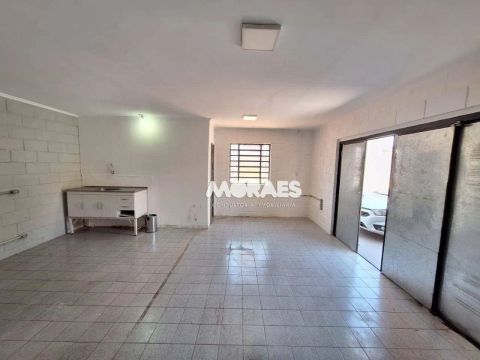 Salão comercial para alugar, 31 m² por R$ 1.550/mês - Vila Cardia - Bauru/SP