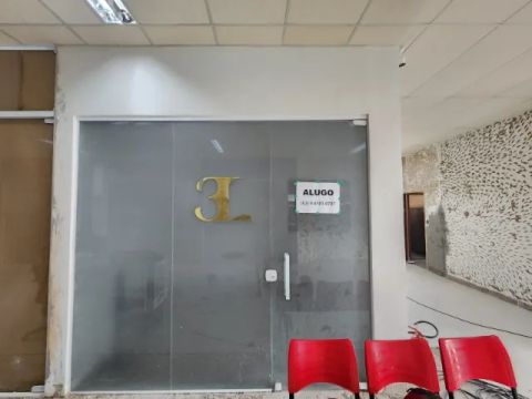 Vendo Sala Comercial 101 Norte