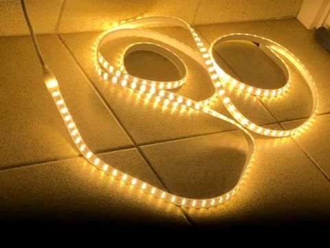 FITA LED DUPLA (11 METROS) COM PLUG PRONTA PARA USO