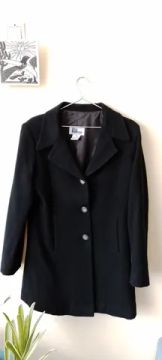Casaco preto de lã feminino forrado modelo 3/8
