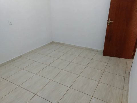 Aluga se uma kitnet