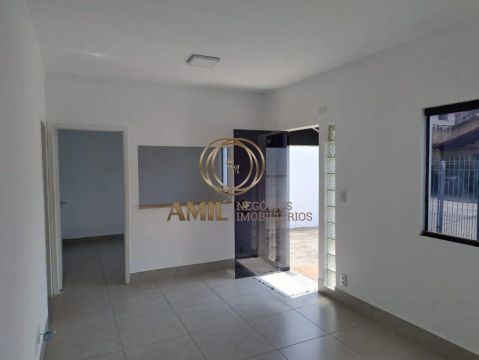 LJR RA AMIL Vende Casa Comercial /6 Salas / 115m² / Residencial Tatetuba