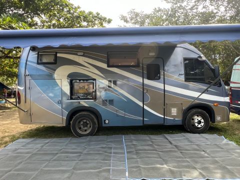 Motorhome Slide out 6,30 metros p/ 6 pessoas 