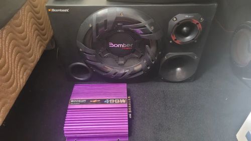 Som automotivo 400W Bomber Carbon + Booster (pouco uso) praticamente novos