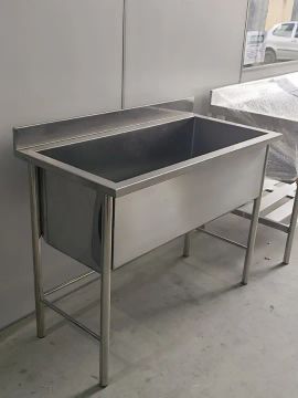 Tanque Industrial em Inox - Solução Prática e Durável para Indústrias e Comércios