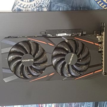 Placa de Vídeo Gigabyte RX 580