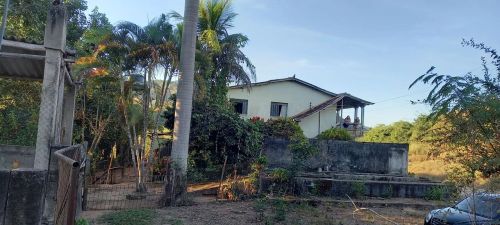 Ferros Casa e terreno de 1.200 m2