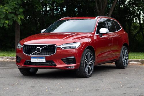 XC60 T5 R-DESIGN AWD  2.0 DRIVE-E TURBO  VERMELHA 2017/2018
